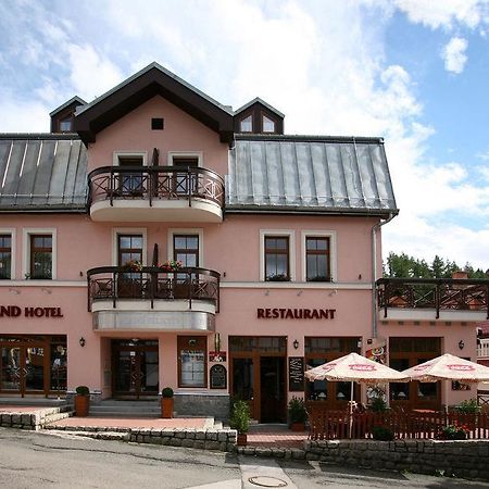Wellness Hotel Grand Spindleruv Mlyn Bagian luar foto